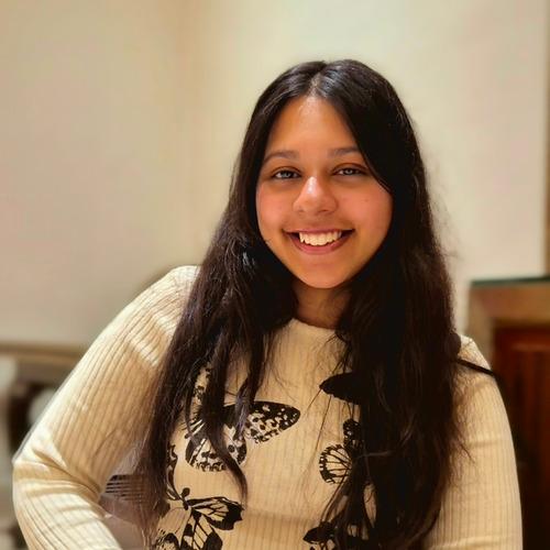 Siya A. || item.role}