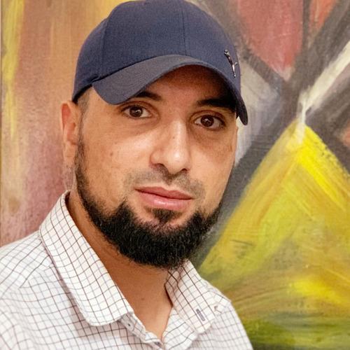 Soufyane B. || item.role}