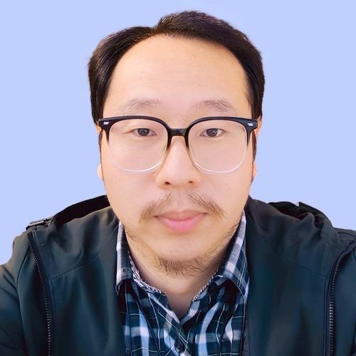 Steve Gold H. || item.role}