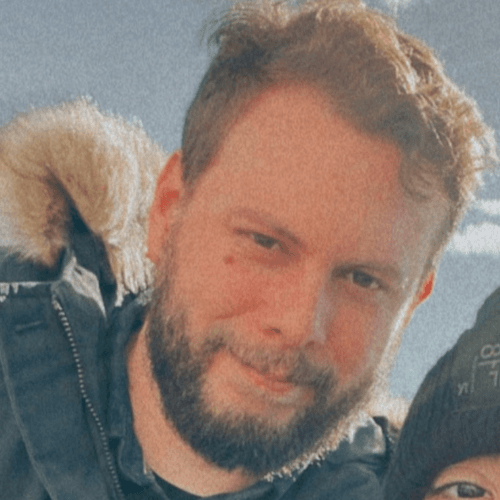 Taffarel D. || item.role}