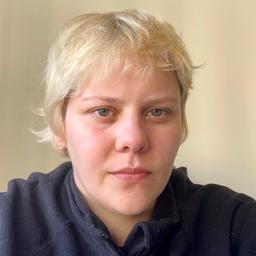 Tais R. - Senior Full-Stack Engineer - React, Node and Web Development