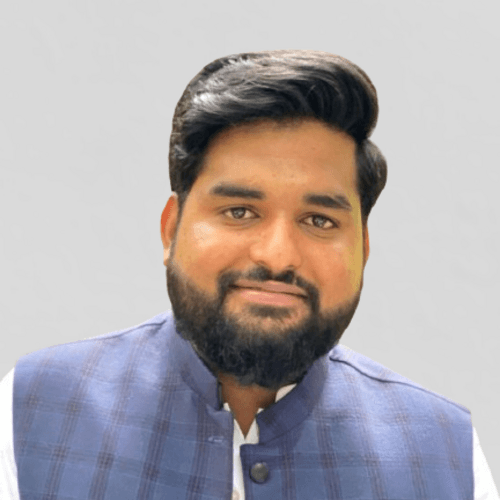 Tamoor H. || item.role}