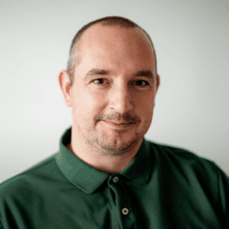 Tihomir P. - Software Engineer - Cloud, Modern Frameworks and Backend Platforms