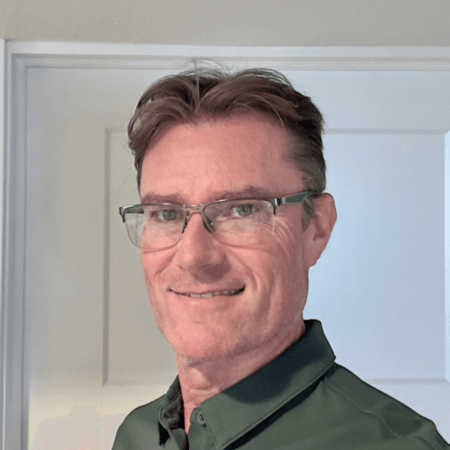 Tom S. || item.role}