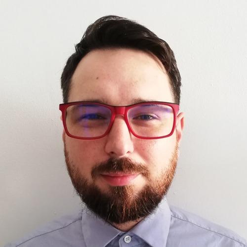 Tomasz M. || item.role}