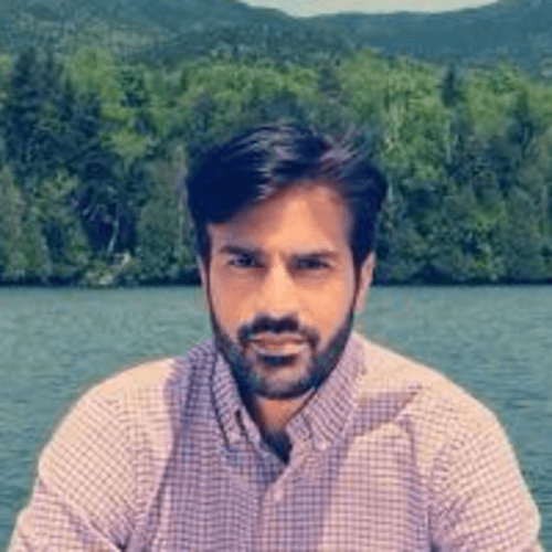 Umar F. || item.role}