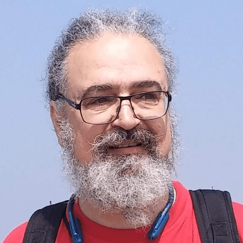 Umur O. || item.role}