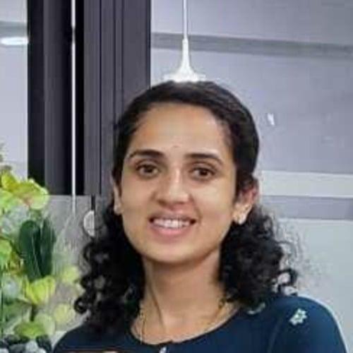 URMI S. || item.role}