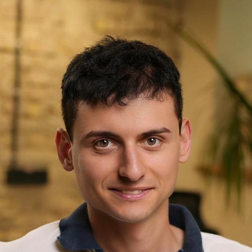 Vadym M. || item.role}