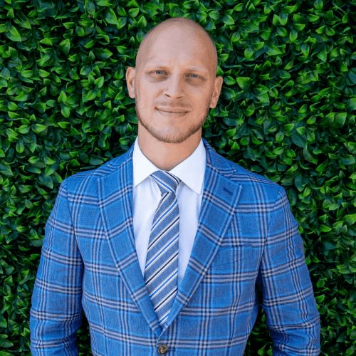 Vadym S. || item.role}