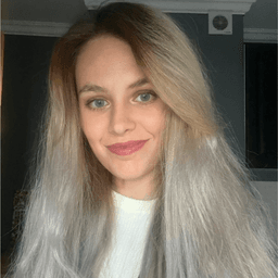 Valeria K. - Junior Mobile Engineer - HTML5, CSS and UX/UI Design