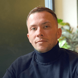 Vlad C. - Lead Mobile Engineer - Swift, Firebase and 3D Platforms