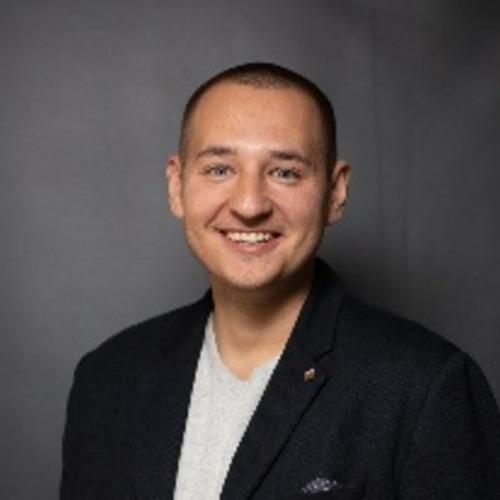 Volodymyr H. || item.role}