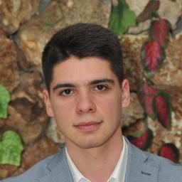 Vukadin L. - Senior Full-Stack Engineer - PHP, React and Web Development Platforms