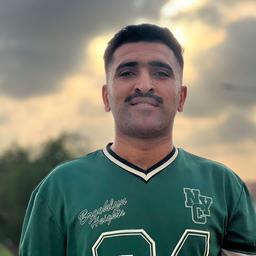 Wahab B. - Senior Full-Stack Engineer - React, Node and AI Platforms