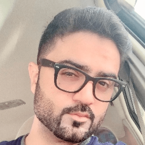 Waqas Z. || item.role}