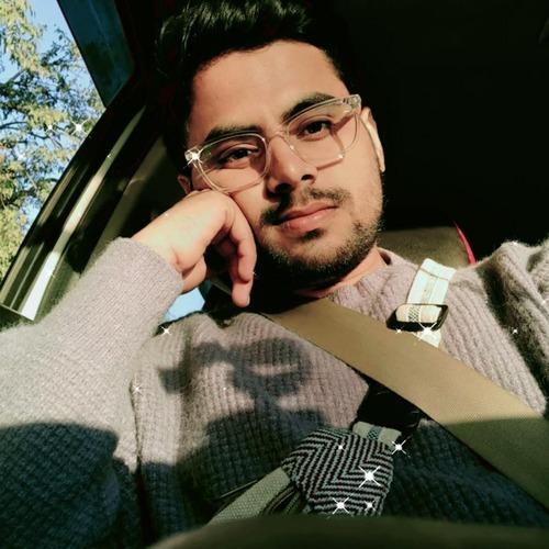 Yash M. || item.role}