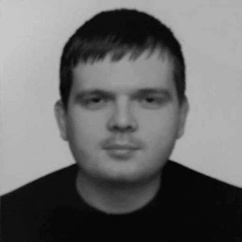 Yura T. || item.role}