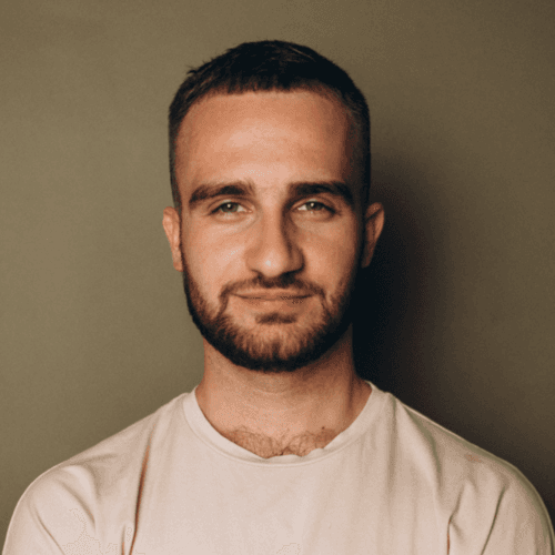 Yurii K. || item.role}