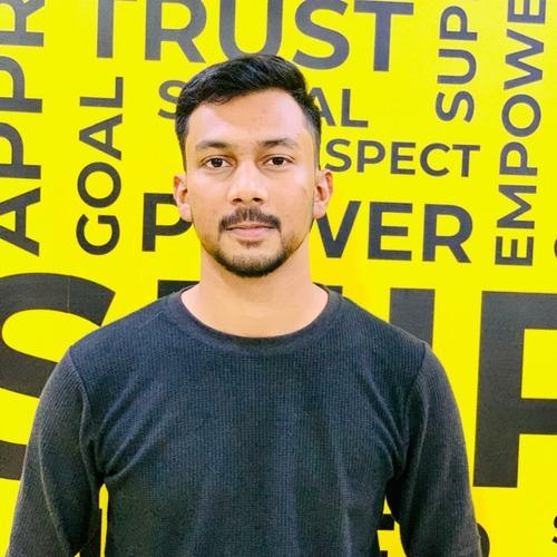 Zain T. || item.role}