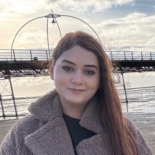 Profile of Zainab K., Full Stack Developer at Softaims