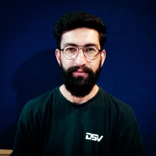 Zohaib J. || item.role}