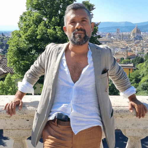 Zuhaib A. || item.role}