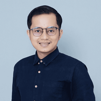 Hilmi H. at Softaims Hilmi H. - Senior Full-Stack Engineer - PHP, Vue.js and AI Platforms