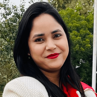 Hina K. at Softaims Hina K. - Senior Frontend Engineer - Web Design, CSS and Modern Frameworks