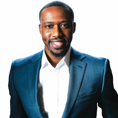 Ogo E. at Softaims Ogo E. - Lead Data Engineer - Data Science, Business Intelligence and Analytics Platforms