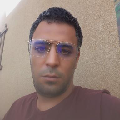 Saber C. at Softaims Saber C. - Software Engineer - Frontend, AI and General Development